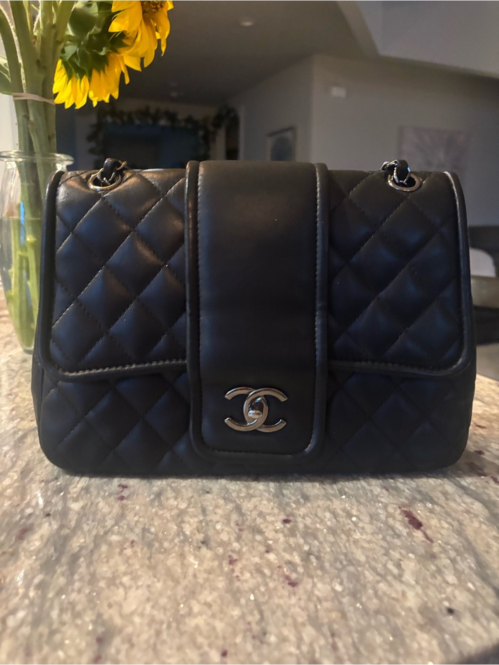 Chanel Black Quilted Lambskin Flap Shoulder Bag Silver Hardware 21 Series